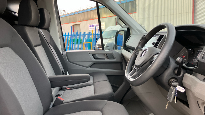 Volkswagen Crafter Cr35 Lwb Diesel 2.0 TDI 140PS Trendline High Roof Van Auto